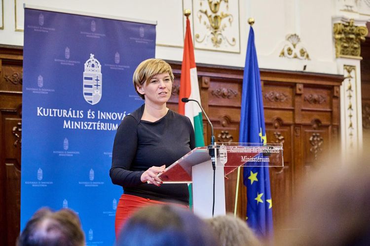A szakképzés mára a felsőoktatás előszobájává vált - Varga-Bajusz Veronika
