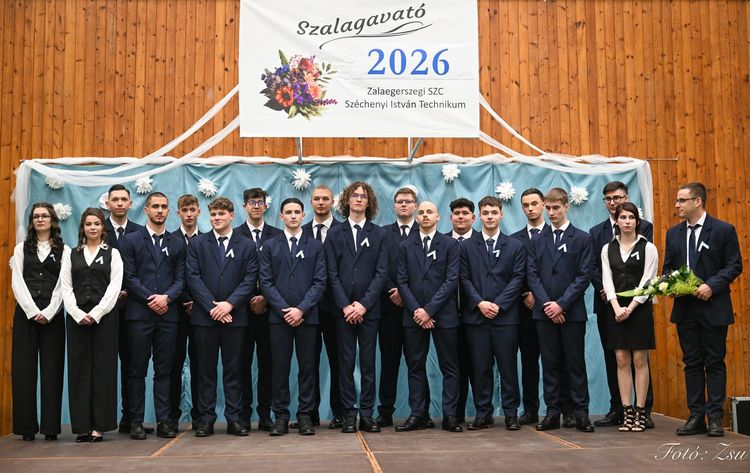 Szalagavató 2016, Már a szalaggal — végzőseink a nagy pillanat után