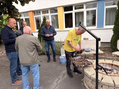 gesztenyesütés_2026_10_12 (2).jpg