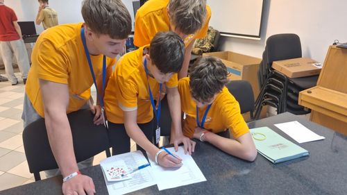 hibrid_honvedelmi_verseny_2025 (2).jpg