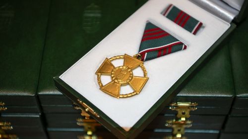 Magyar Arany Érdemkereszt polgári tagozat kitüntetésben részesült