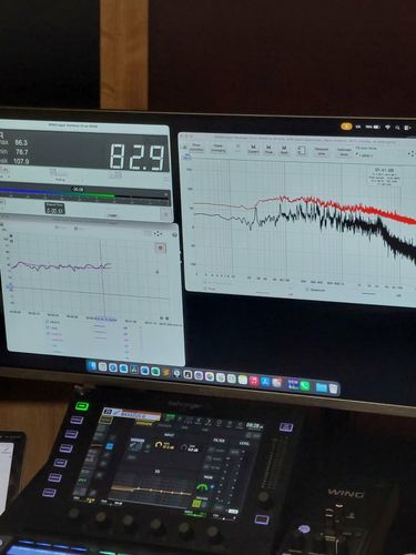 takacs bertalan_hangstudio_2026 (2).jpg