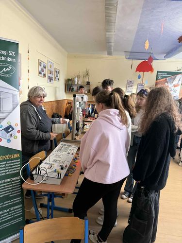 A Zalaegerszegi Öveges József Általános Iskola nyílt napján jártunk